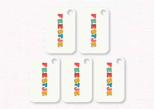 Set van 10 stijlvolle cadeaulabels met uniek handgetekend ontwerp van Studio Bloos, ideaal om cadeaus creatief en persoonlijk mee te versieren.