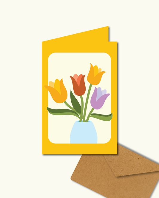Wenskaart met illustratie van tulpen – Tulpen door de Brievenbus, geschikt voor verjaardag, beterschap of zomaar een groet.